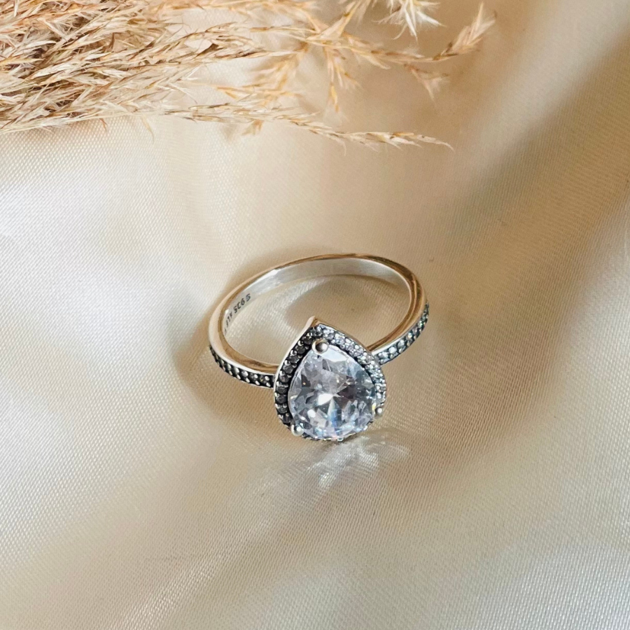 Mia Ring