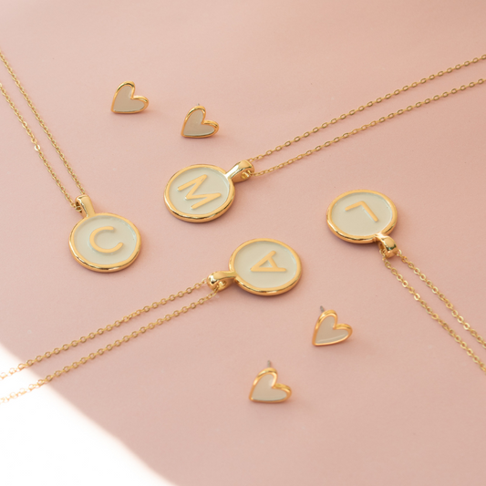 Cadena Letras Necklace + small earrings